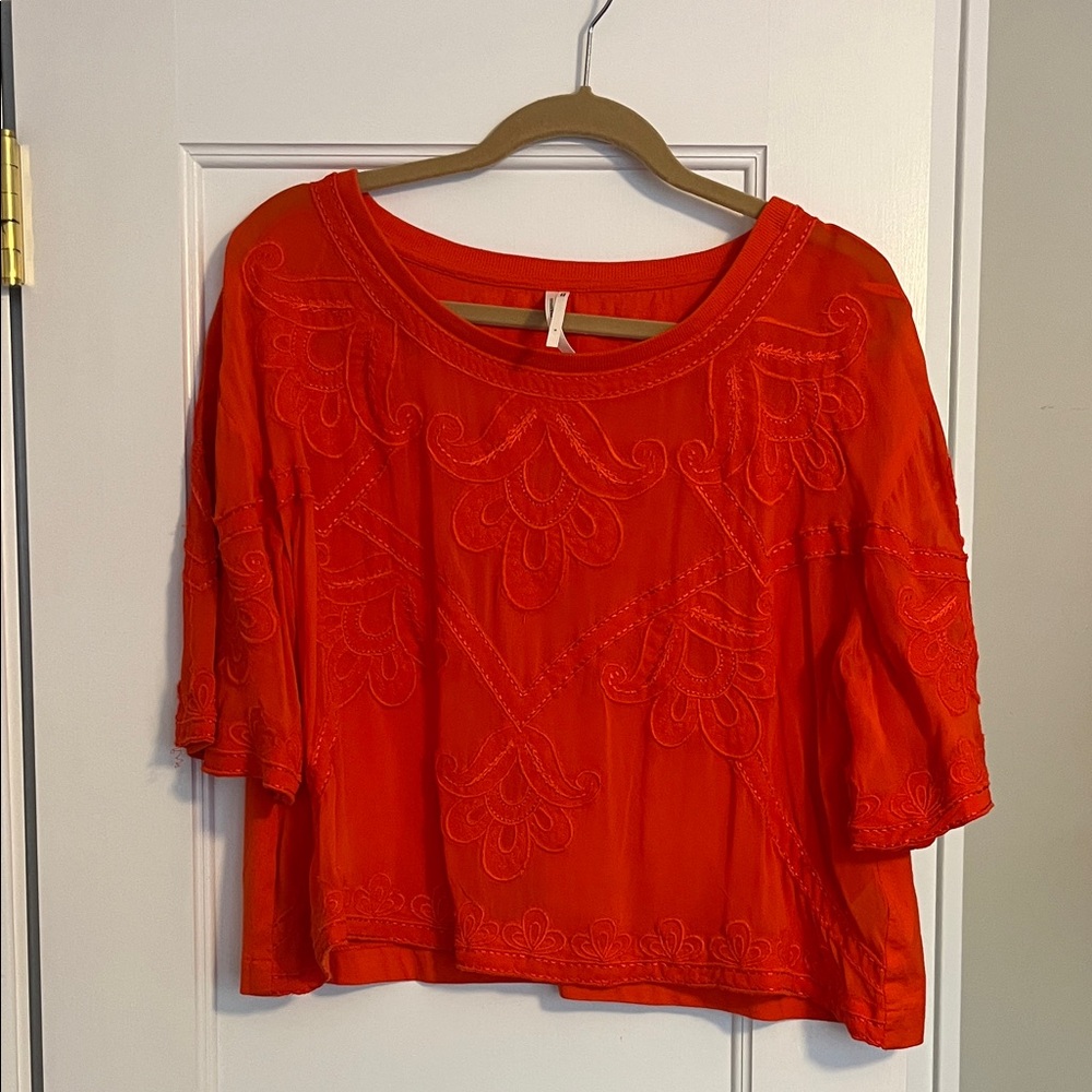 Anthropologie sheer embroidered top size Large